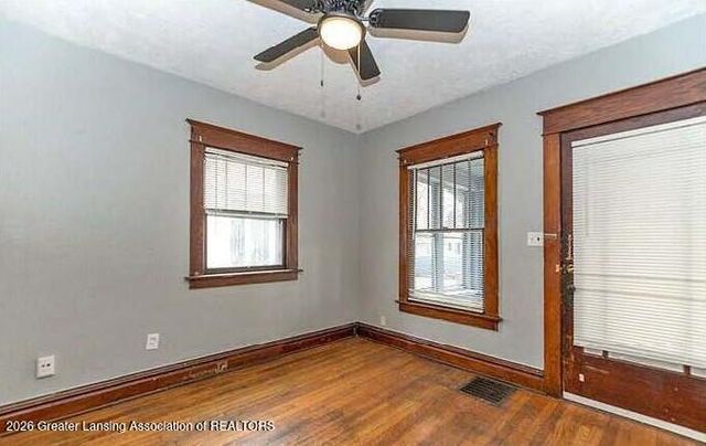 1824 Coleman Avenue, Lansing, MI 48910