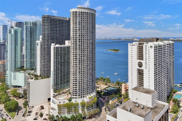 1750 N Bayshore Dr 4007, Miami, FL 33132