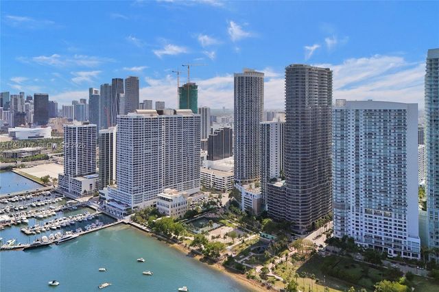 1750 N Bayshore Dr 4007, Miami, FL 33132