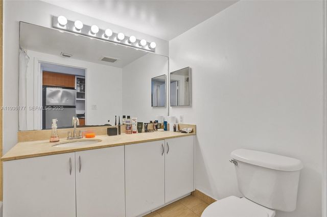 1750 N Bayshore Dr 4007, Miami, FL 33132