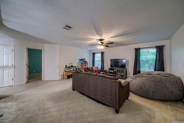 582 AMERICAN FLAG, Schertz, TX 78108