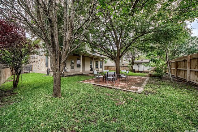 582 AMERICAN FLAG, Schertz, TX 78108