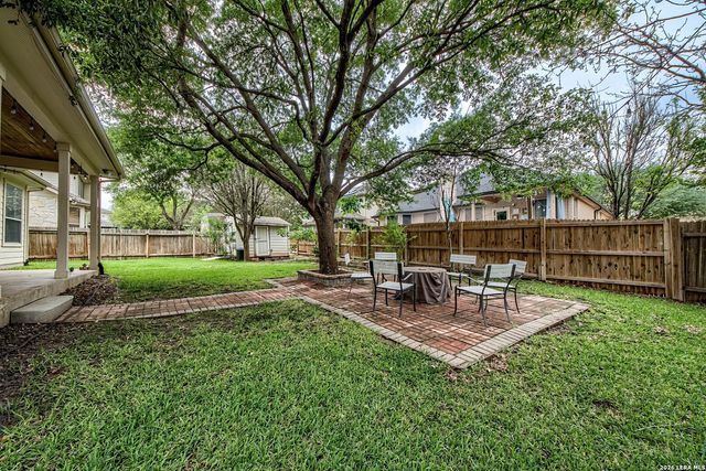 582 AMERICAN FLAG, Schertz, TX 78108