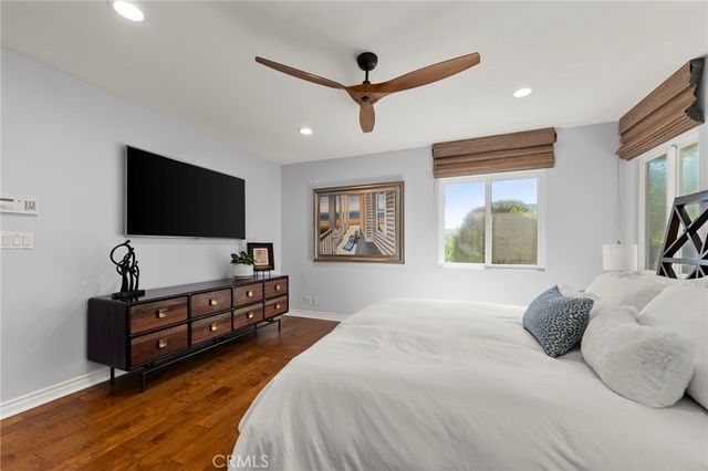 5581 E Lonna Linda Drive, Long Beach, CA 90815