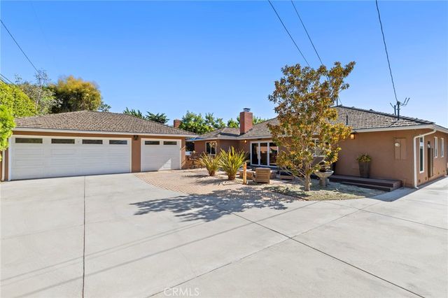 5581 E Lonna Linda Drive, Long Beach, CA 90815