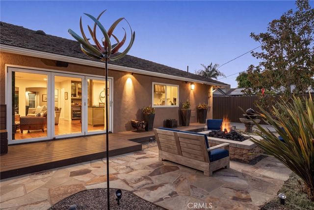 5581 E Lonna Linda Drive, Long Beach, CA 90815