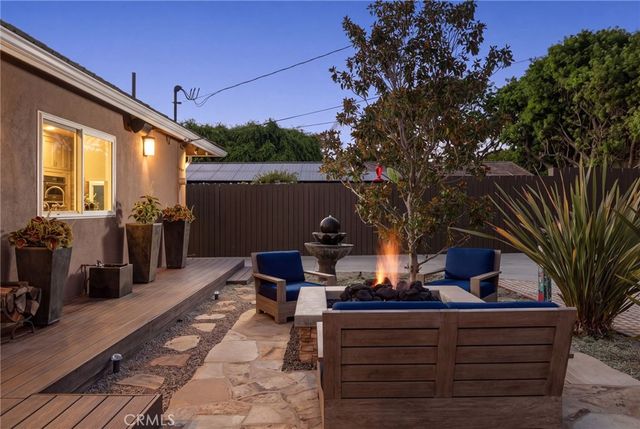 5581 E Lonna Linda Drive, Long Beach, CA 90815