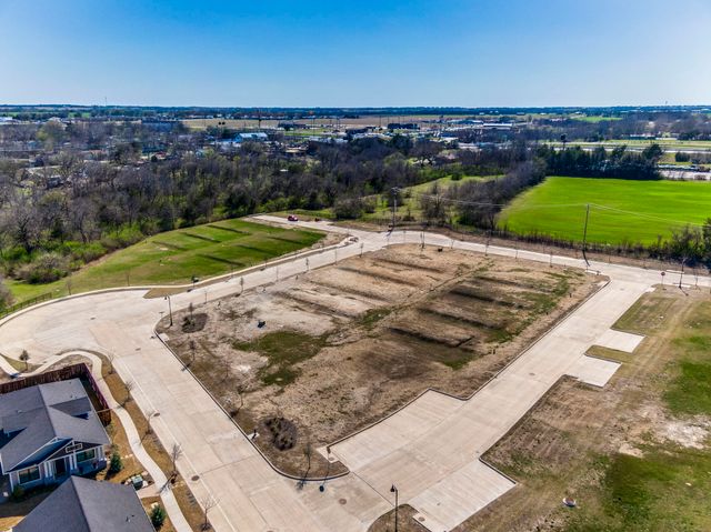 Pod 8 Shadowbrook Lane, Waxahachie, TX 75165