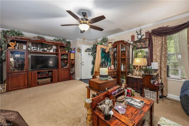 2311 Chrisco Road W, Seagrove, NC 27341