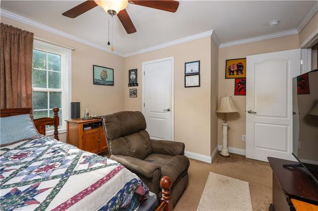 2311 Chrisco Road W, Seagrove, NC 27341