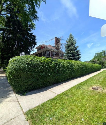 2400 Edison Street, Detroit, MI 48206