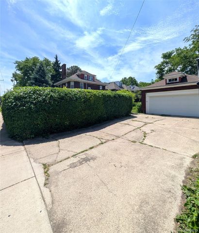 2400 Edison Street, Detroit, MI 48206