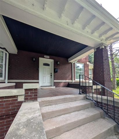 2400 Edison Street, Detroit, MI 48206