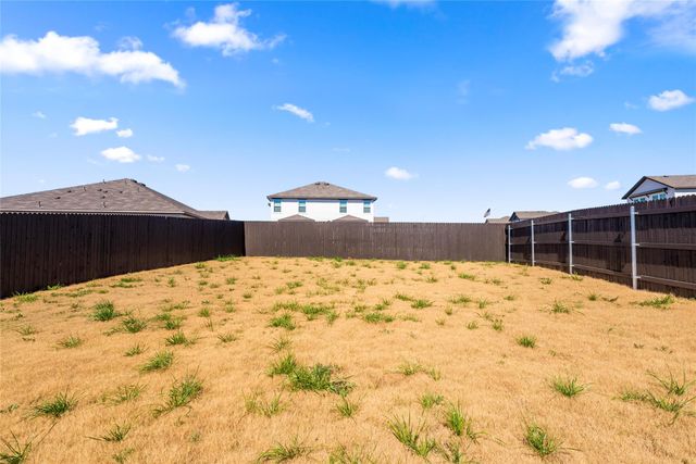 414 Cross Barn BLVD B, Buda, TX 78610