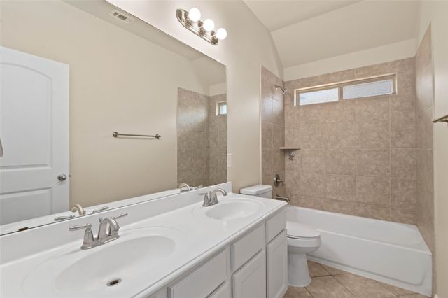 7509 Barrymore Road, Denton, TX 76208