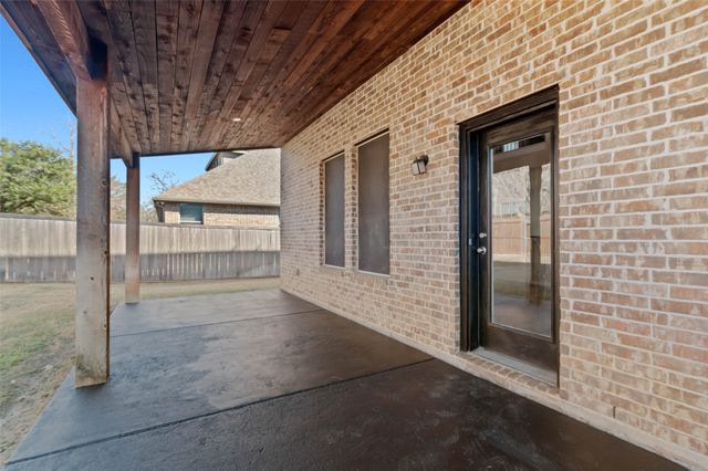 7509 Barrymore Road, Denton, TX 76208