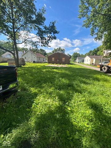 1028 W 10th Street, Anderson, IN 46016