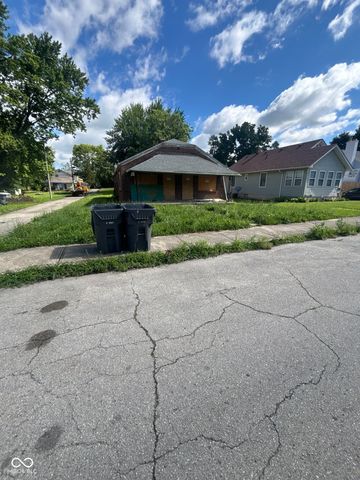 1028 W 10th Street, Anderson, IN 46016