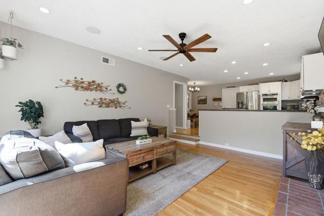 6122 Banner Court, San Jose, CA 95123