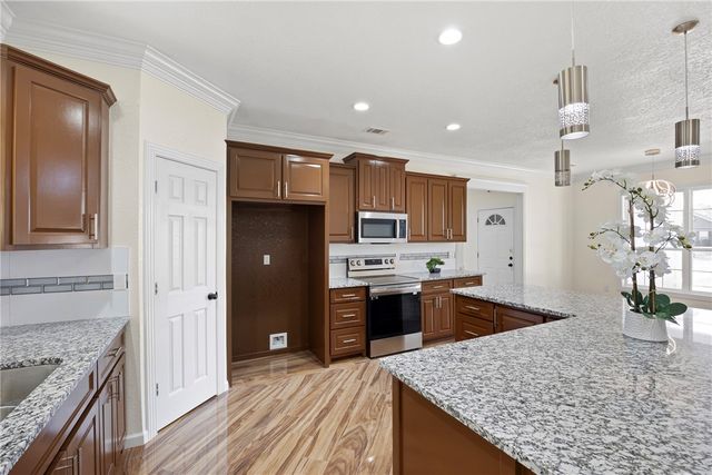 125 Rachel Circle, Russellville, AR 72802