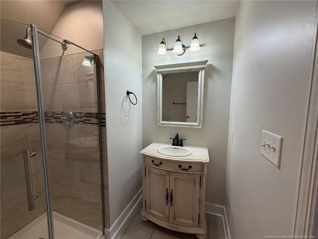 2013 Black Walnut Farm Road, Hillsborough, NC 27278