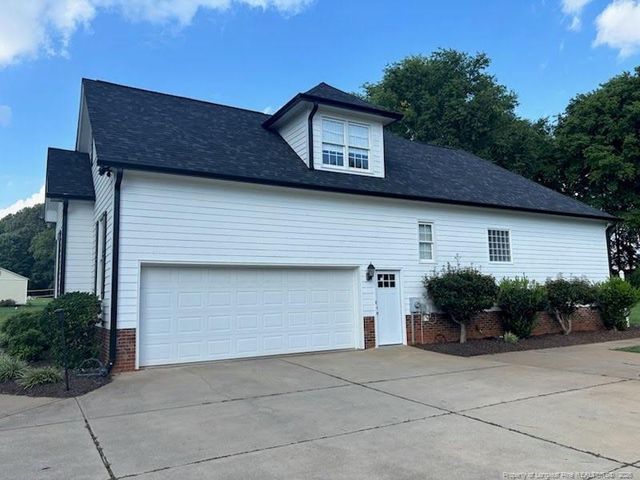 2013 Black Walnut Farm Road, Hillsborough, NC 27278