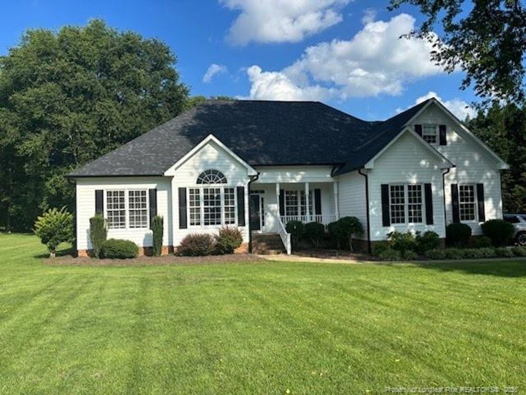 2013 Black Walnut Farm Road, Hillsborough, NC 27278