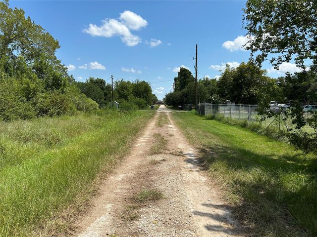 709 Pollard Drive, Manvel, TX 77578