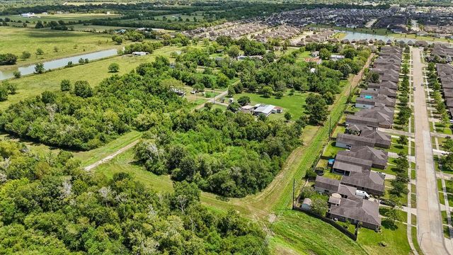 709 Pollard Drive, Manvel, TX 77578