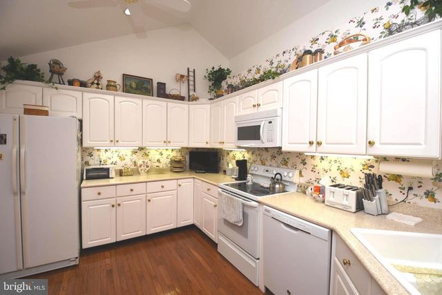 56 GENTRY TER, Souderton, PA 18964