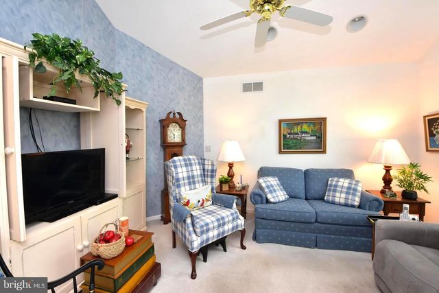 56 GENTRY TER, Souderton, PA 18964