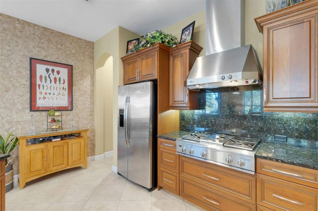 101 MEDICI COURT, North Venice, FL 34275