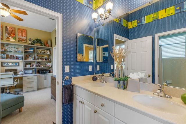 101 MEDICI COURT, North Venice, FL 34275