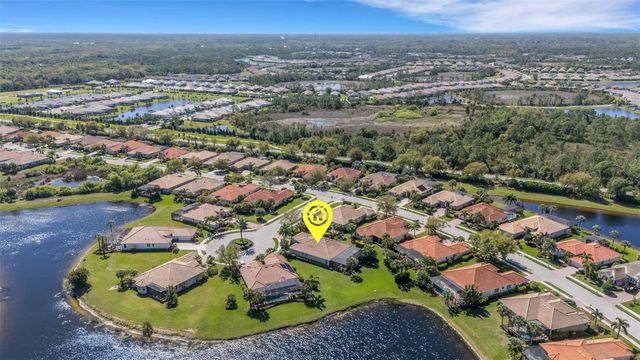 101 MEDICI COURT, North Venice, FL 34275