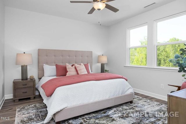25 Charred Oak Ct Street, Lillington, NC 27546