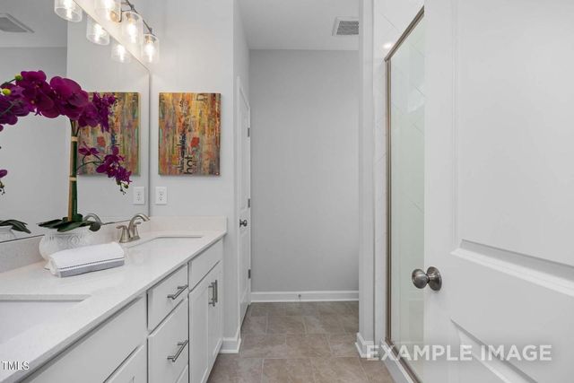 25 Charred Oak Ct Street, Lillington, NC 27546