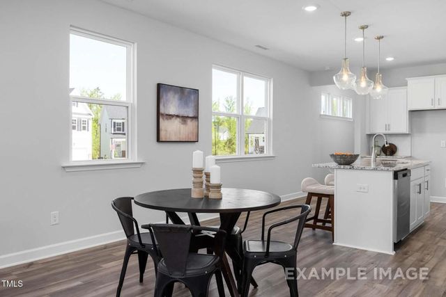 25 Charred Oak Ct Street, Lillington, NC 27546
