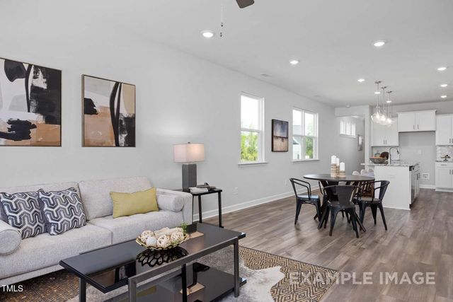 25 Charred Oak Ct Street, Lillington, NC 27546