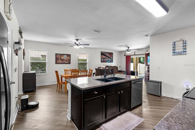 5946 81ST AVENUE N, Pinellas Park, FL 33781