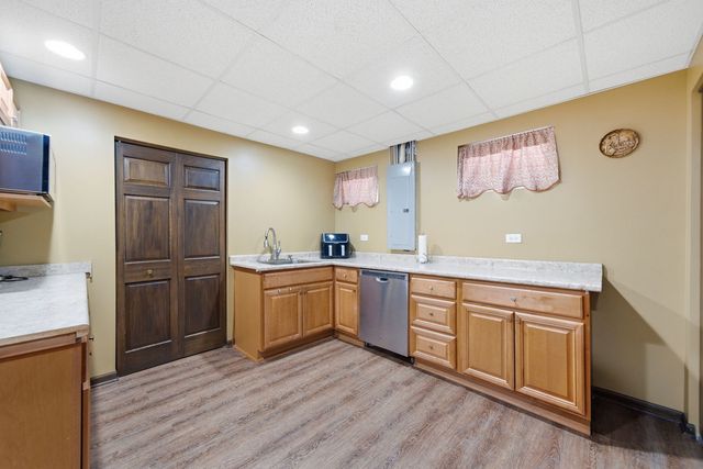 1812 Hampton Court, Plainfield, IL 60586