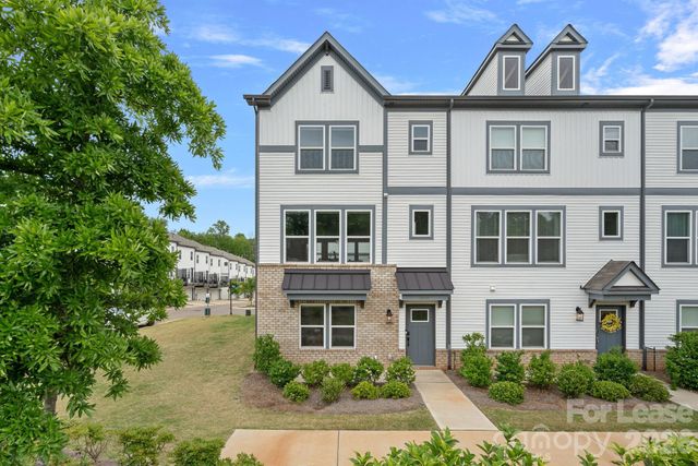 2535 Otto Lane, Charlotte, NC 28262