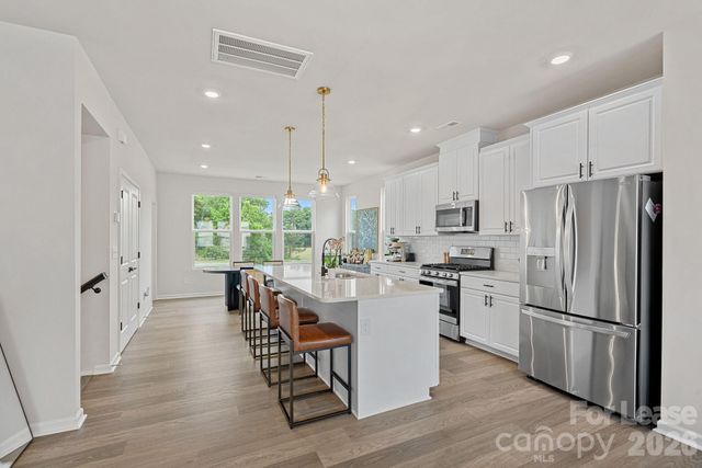 2535 Otto Lane, Charlotte, NC 28262