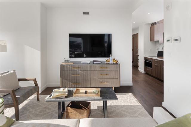 430 Stuart St 1505, Boston, MA 02116