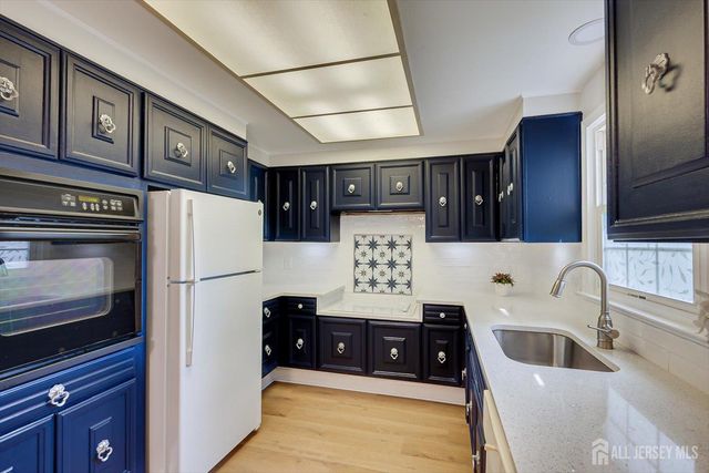 19 Rossmooor Drive C, Monroe, NJ 08831