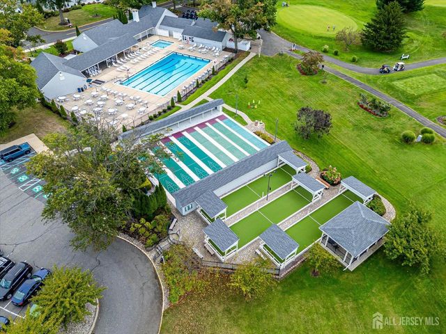 19 Rossmooor Drive C, Monroe, NJ 08831