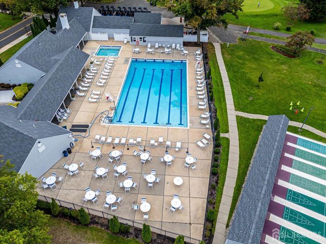 19 Rossmooor Drive C, Monroe, NJ 08831