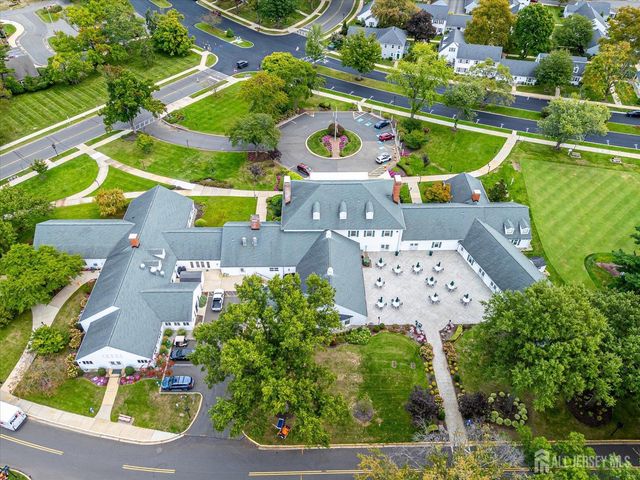19 Rossmooor Drive C, Monroe, NJ 08831