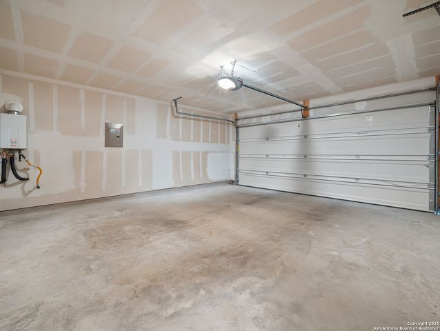 8842 Barrow Path, Converse, TX 78109