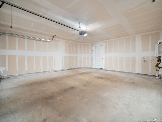 8842 Barrow Path, Converse, TX 78109