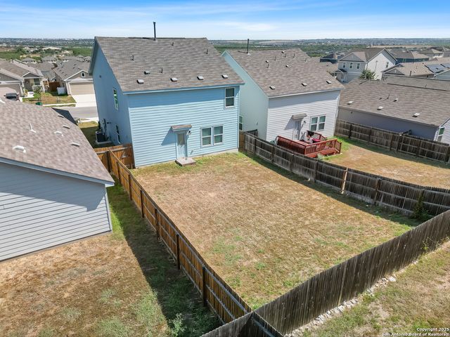 8842 Barrow Path, Converse, TX 78109